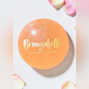 Bronzer Highlighter - Radiant Orange Glow
